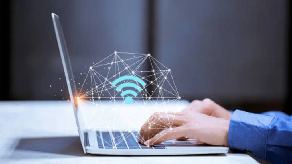 ¡Alerta máxima! Descubrí por qué transferir dinero en un WiFi público puede ser un grave error