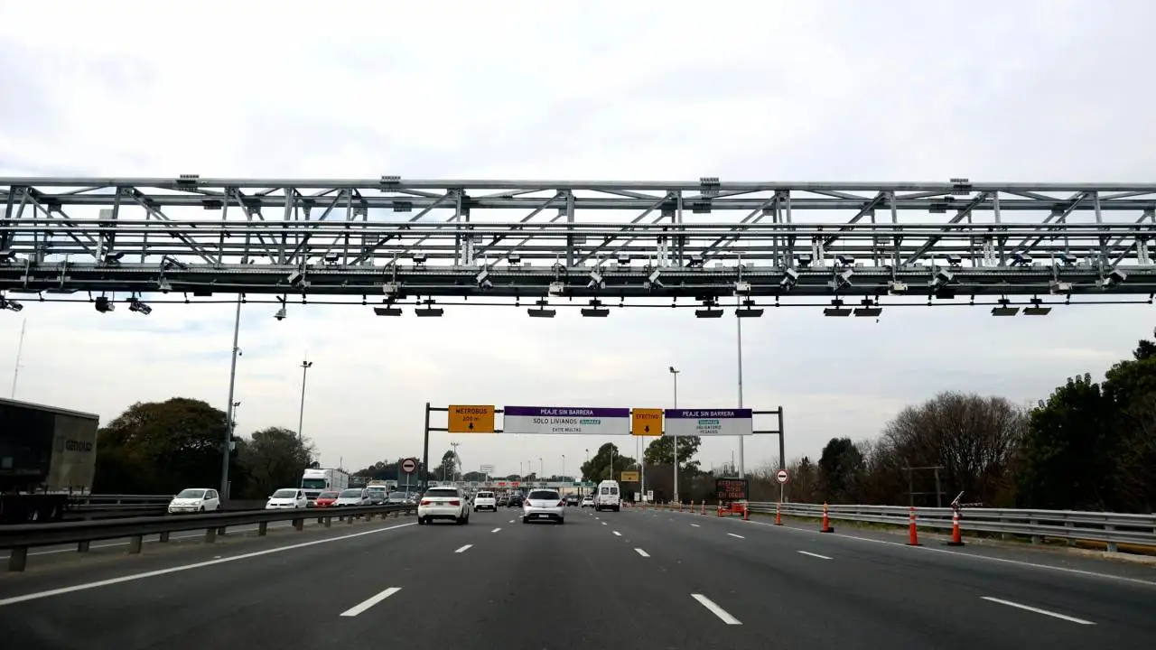 ¡Revolución en Buenos Aires! Así es el nuevo peaje sin barrera que promete cambiar tu forma de viajar (y evitar multas millonarias)