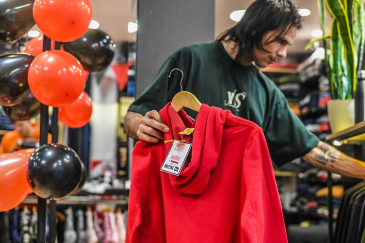 Comercios de Posadas se anticipan al Black Friday con irresistibles promociones que no querrás perderte
