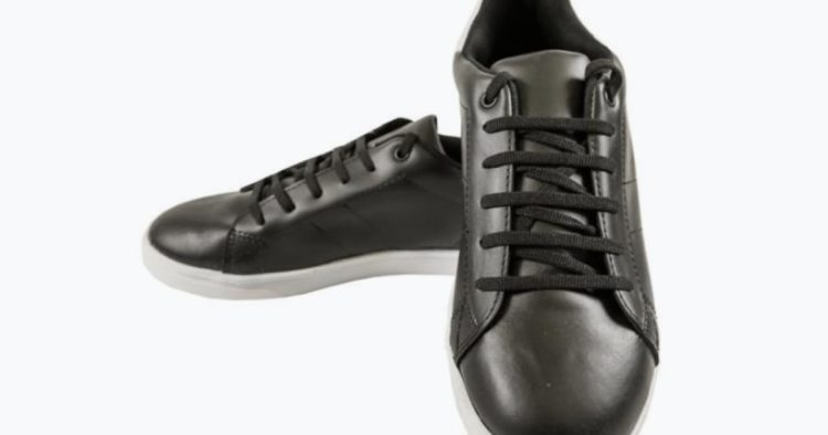 Consigue las zapatillas clásicas de moda por menos de $21.000: los secretos de la ganga que está revolucionando el mercado argentino