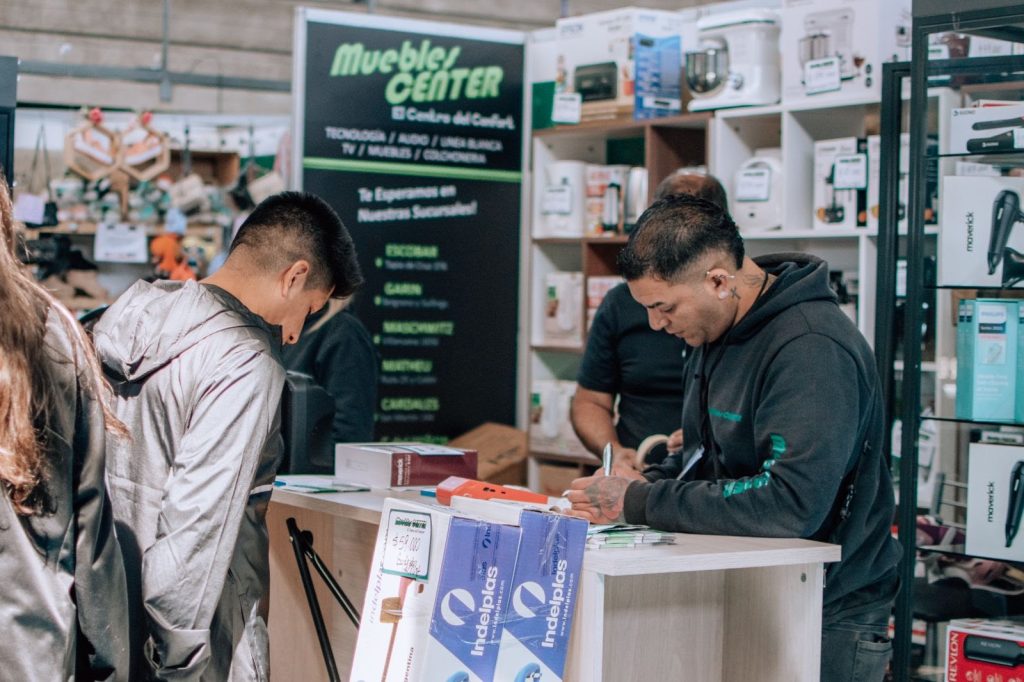Descubrí el Mercado de Oportunidades en Escobar: descuentos irresistibles en tecnología, moda y hogar este fin de semana
