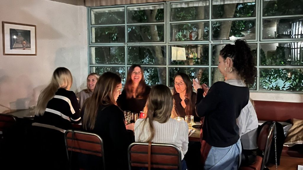 Descubrí las imperdibles promos y ofertas cerveceras para celebrar el Día del Amigo en grande