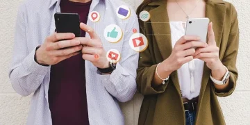 Revolución Digital: La Impactante Conexión del 90% de los Argentinos en Redes Sociales