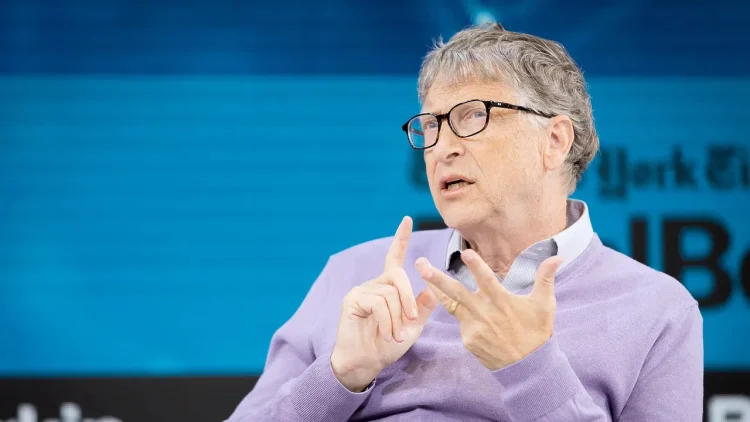 Bill Gates revela las 3 profesiones irremplazables ante la ola de inteligencia artificial