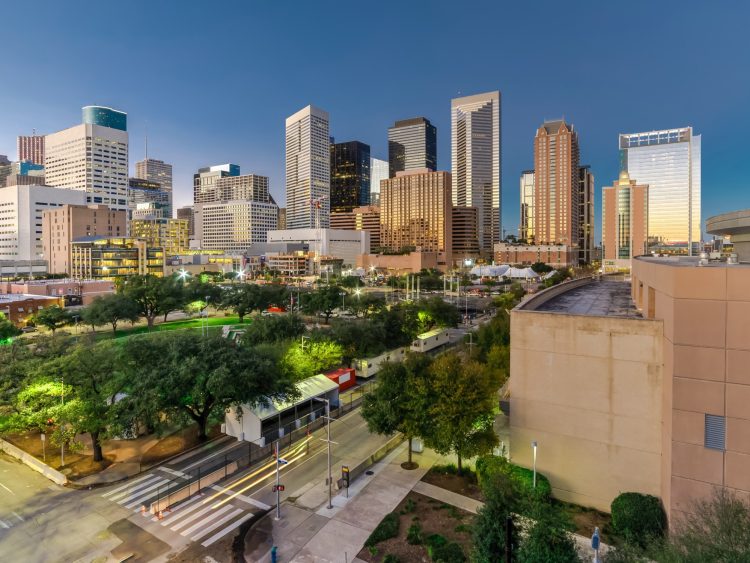 Descubrí la Ciudad Sorpresa: El Destino Inesperado con Outlets de Descuentos Irresistibles que Desafían a Miami y Los Ángeles