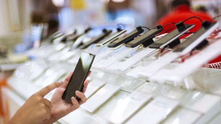 Descubrí las increíbles ofertas de COTO: auriculares y celulares a precios imperdibles