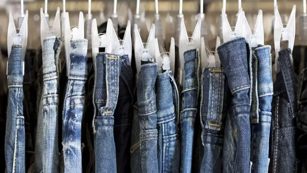 Descubrí las increíbles ofertas en supermercados: jeans a precios irresistibles y cuotas sin interés en Carrefour, Coto y Jumbo