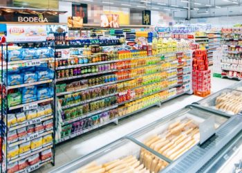 Informe revela: los productos de origen animal arrasan con las promociones en supermercados argentinos