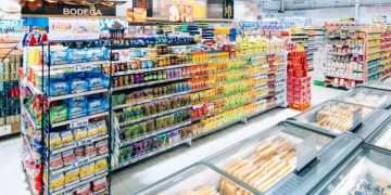 Informe revela: los productos de origen animal arrasan con las promociones en supermercados argentinos