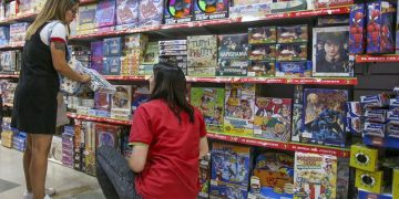 La crisis del consumo impacta el Día del Niño: las ventas caen un 21,1% en Argentina