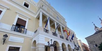 Retraso en los Ascensos: La USO Llama al Ayuntamiento de Badajoz a Cumplir sus Promesas Internas