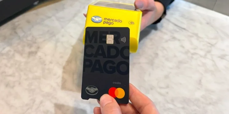 Revolución en Mercado Pago: Ahora también ofrece su propia tarjeta de crédito para conquistar el sector bancario