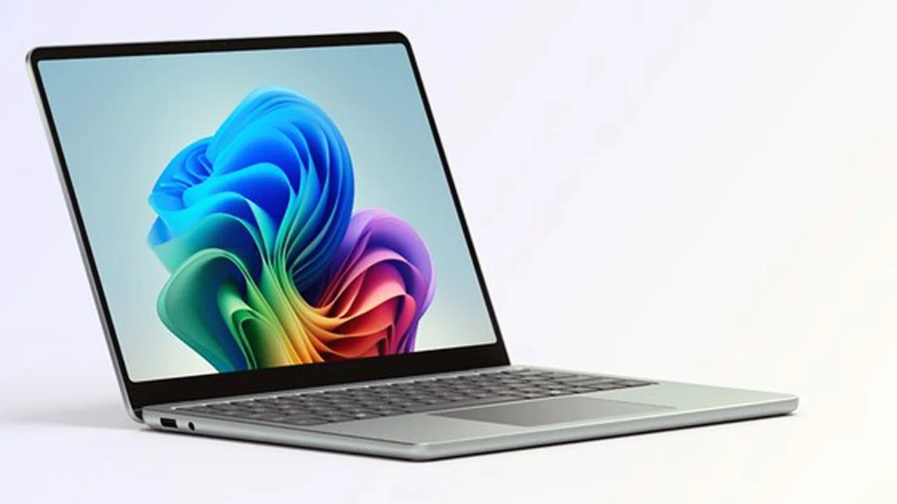 Revolución tecnológica: ¿Amazon o Mercado Libre? Dónde encontrar hoy la nueva laptop de Microsoft con IA al mejor precio