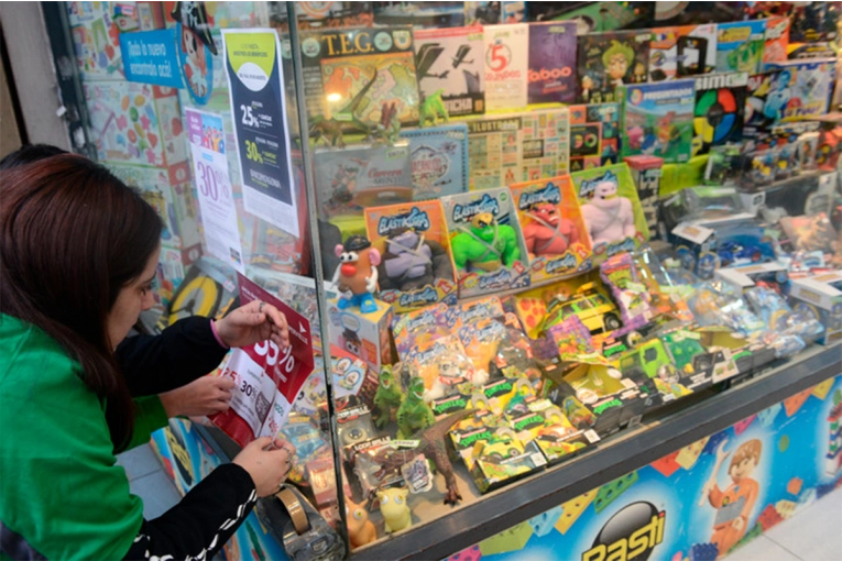 Ventas del Día del Niño: ¿Por qué las promos y cuotas no lograron evitar la caída del 0,3%?