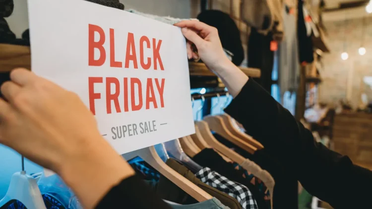 Black Friday de supermercados 2025: cómo combinar ofertas y promos bancarias para ahorrar al máximo en Argentina