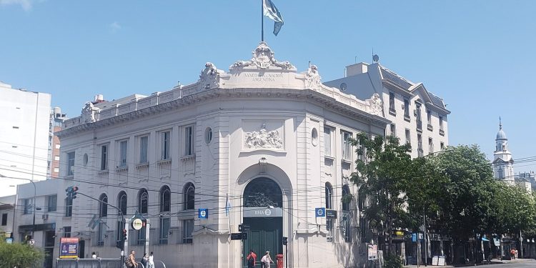 Banco Nación lanzó créditos de hasta $100 millones para autos: cómo acceder y requisitos