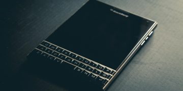 Crearon un BlackBerry “industria Argentina”: cómo será según la inteligencia artificial