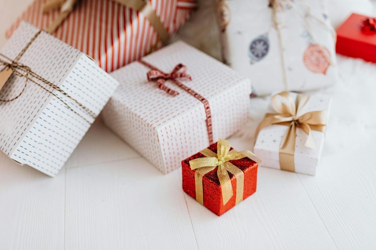 Navidad económica: 7 regalos baratos para quedar bien sin gastar de más