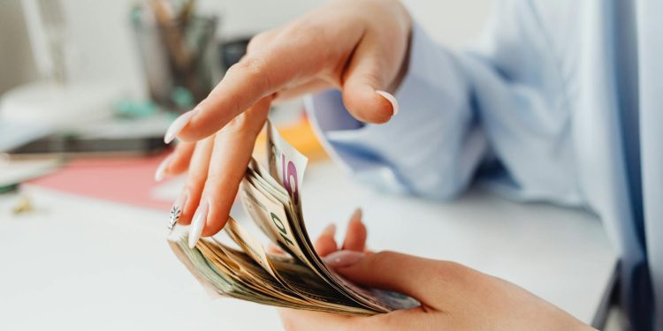 Técnicas para ahorrar en Argentina y ganarle a la inflación en 2026