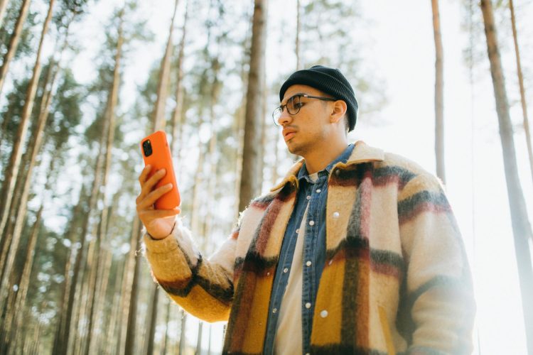 Un nuevo celular ultra resistente llega a la Argentina: batería gigante y protección contra golpes