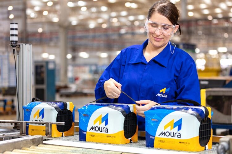 Batería Moura para Auto 12X75 M26AD en Promoción