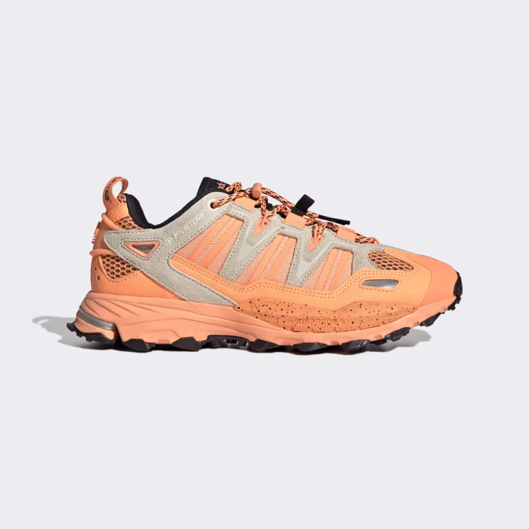 Zapatillas Adidas Hyperturf a un precio especial