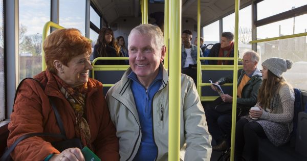 CONFIRMADO jubilados: habrá DESCUENTOS en TRANSPORTE público para todas estas personas