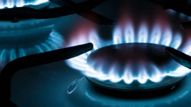 Tarifa Social: ¿Quiénes acceden al descuento en luz y gas en octubre?