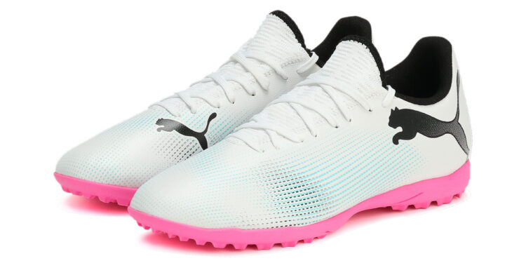 Botines de fútbol FUTURE 7 PLAY TT con 69% de descuento en tienda Puma