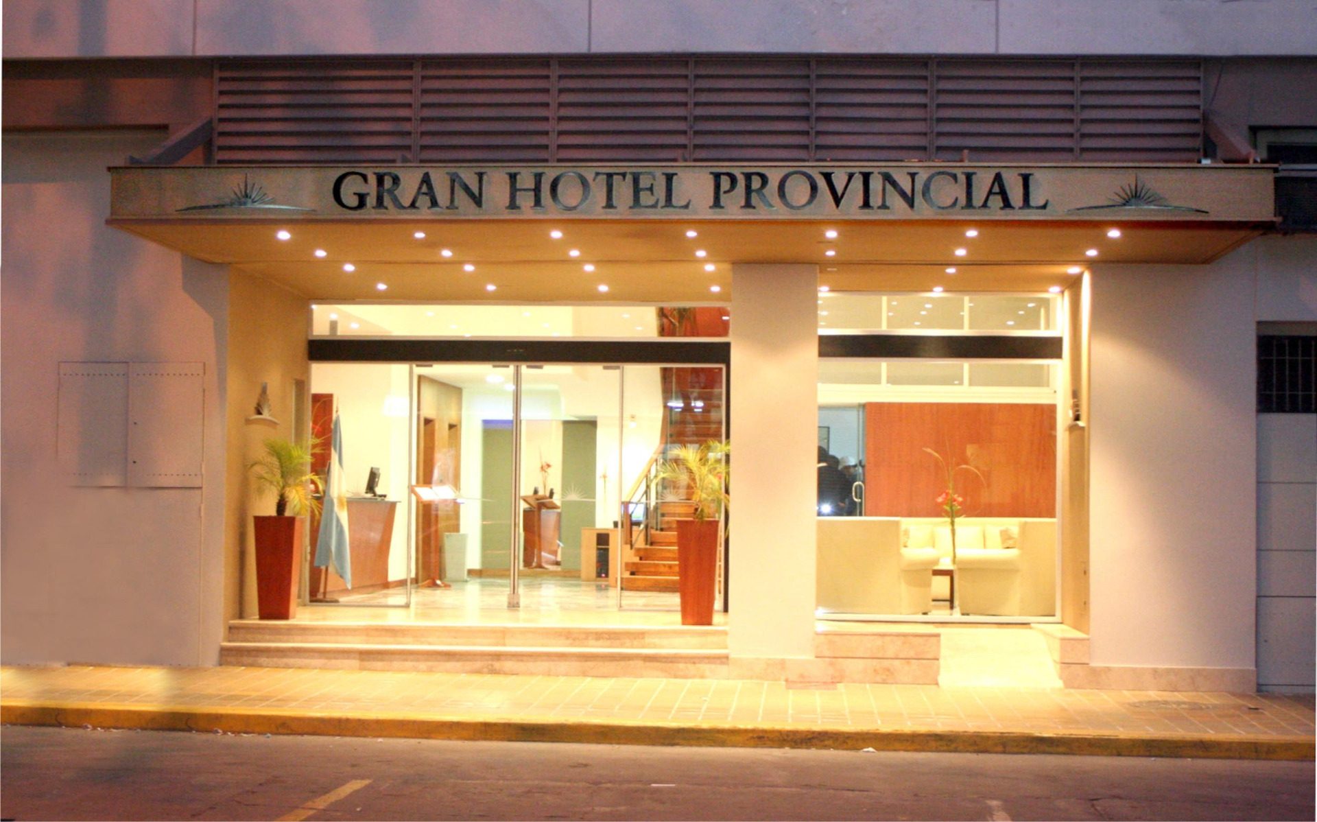 Descuento exclusivo: 3×2 en el legendario Gran Hotel Provincial San Juan