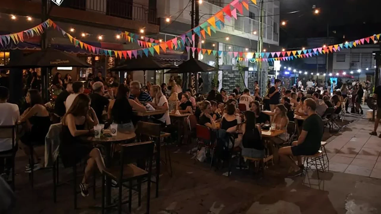 Vuelve La Noche de las Cervecerías en Morón: Fechas, Promociones y Todo lo que Necesitas Saber