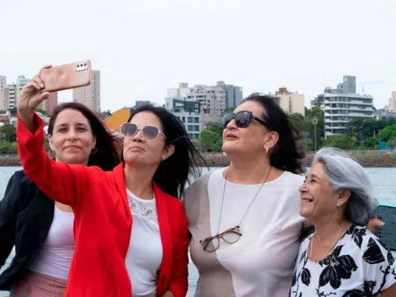 Descubre Posadas: Lanzan Innovadores Paseos Turístico-Culturales en el Río Paraná | Últimas Noticias de Misiones