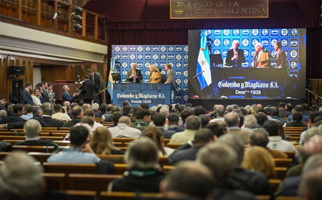 Récord en Remate de Vacunos: Terneros Alcanzan Hasta $4200 en Venta Histórica de 32,500 Cabezas en el Banco Nación | Agroverdad - Últimas Noticias del Sector Agropecuario