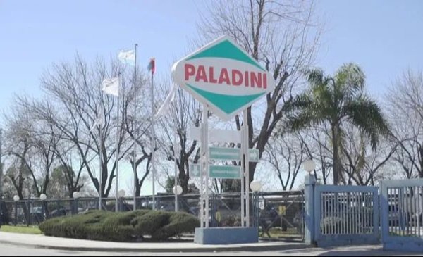 Paladini Considera Mudarse a Paraguay tras Críticas a Pullaro: Evalúa Ofertas para un Nuevo Comienzo