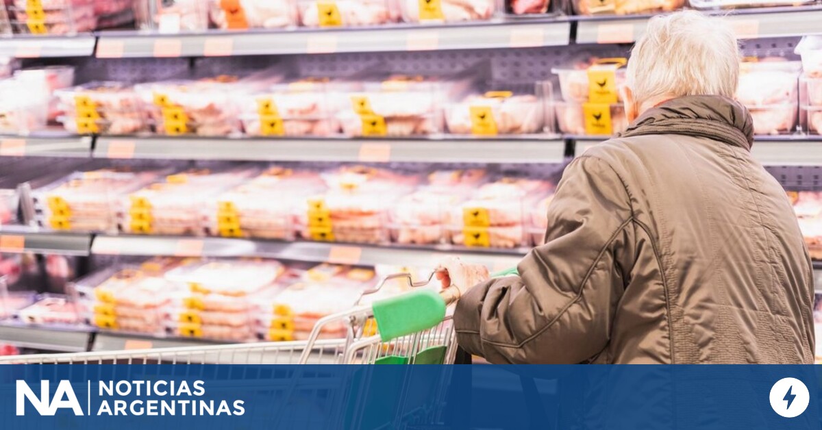 Anses bajo Javier Milei reintegra descuentos en consumos a pesar de la crisis en fondos para jubilaciones