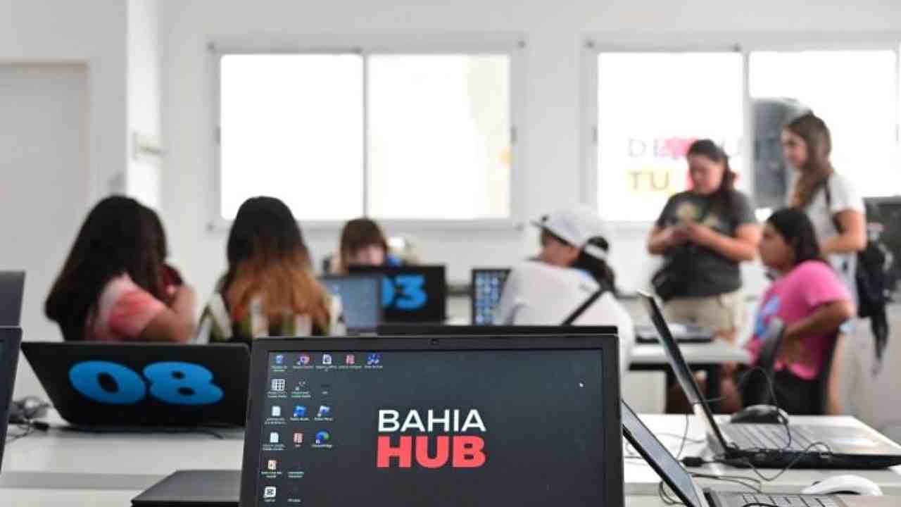 ¡Vuelve el Bahía HUB! Descubrí los talleres gratuitos que revolucionan la formación