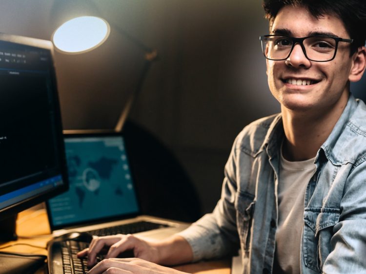 Revolucionaria oferta de la UTN BA en el Hot Sale: ¿de qué se trata?