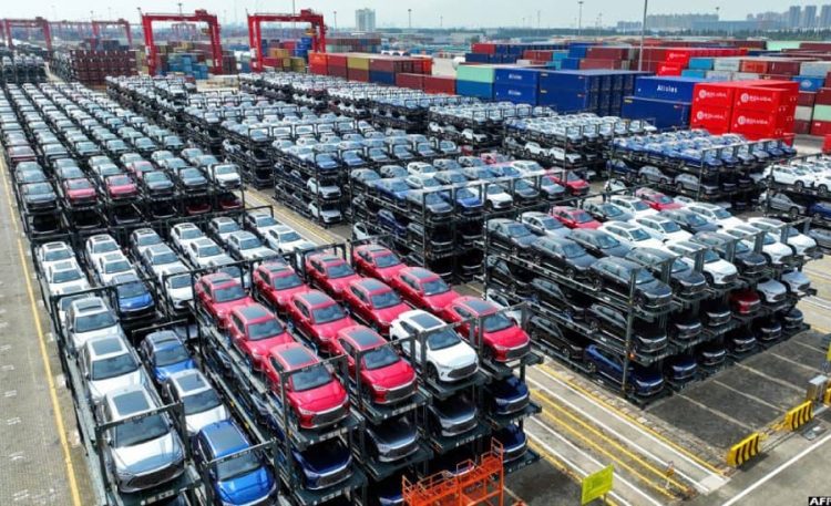 Los asombrosos descuentos de BYD: ¿Qué está pasando con sus acciones?