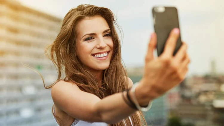 ¡Imperdibles! Los mejores smartphones para selfies bajo $400.000 que están arrasando en Argentina